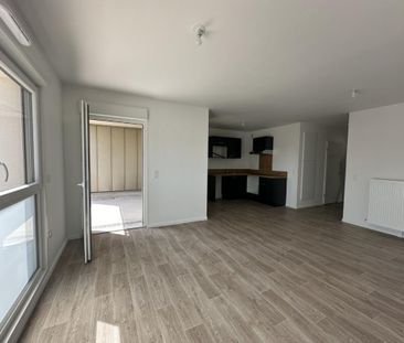 Location Appartement 3 pièces 64m² CHARTRES 28000 - Photo 3