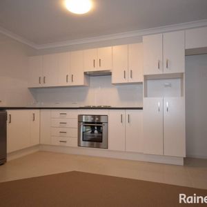 2 Bedroom Duplex - Photo 3