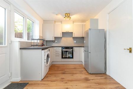 2 bedroom terraced house to rent - Photo 5