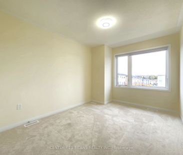 For Lease - 2584 Winter Words Drive, Oshawa, Ontario - Photo 5