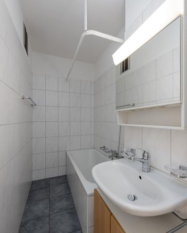 Charmante Altbauwohnung im schönen Wipkingen - Foto 3