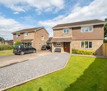 4 bedroom detached house to rent - Photo 4