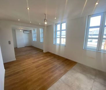 Appartement te huur - Foto 2