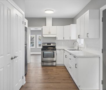 For Lease - 16 Albert Street Unit# Main, Orillia, Ontario - Photo 3