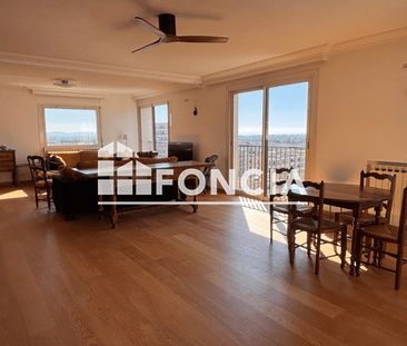 Tout savoir sur cet appartement dans le quartier Gambetta, à Hyères - Photo 2
