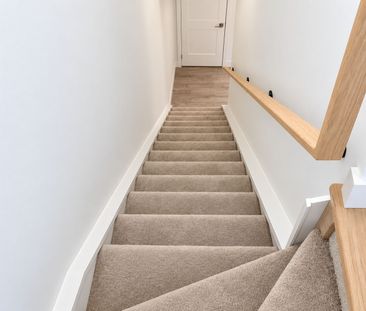 For Lease - 6638 Mcleod Road Unit# #311, Niagara Falls, Ontario - Photo 1