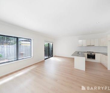 Generous space and modern comfort. - Photo 1