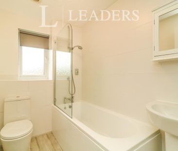 2 bedroom terraced house to rent - Photo 3
