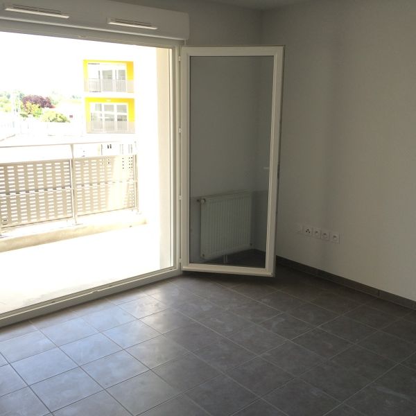 Location Appartement 1 pièce 23m² ROYAN 17200 - Photo 1