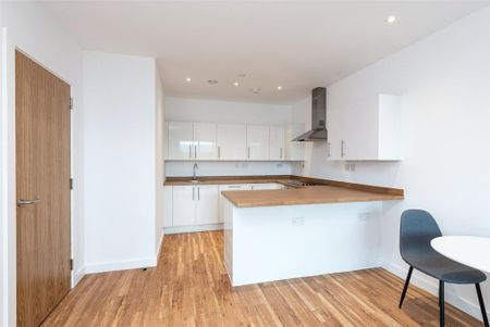 1 bedroom flat to rent - Photo 3