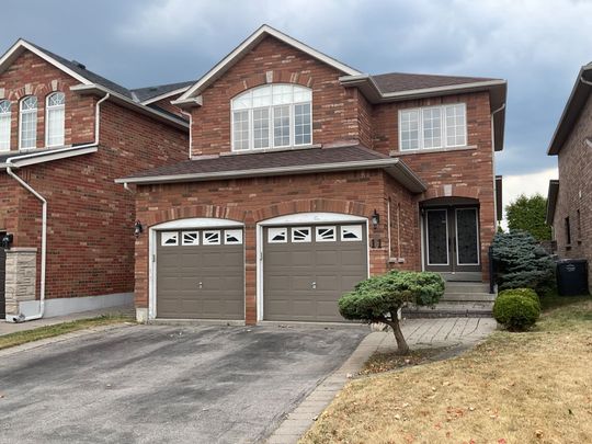For Lease - 11 Shangrila Terrace, Caledon, Ontario - Photo 1