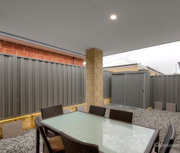 15 Hayeswater Street, Aveley WA 6069 - Photo 6