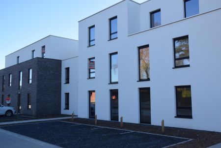NIEUWBOUW APPARTEMENT MET TWEE SLAAPKAMERS EN TERRAS - Photo 2