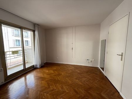 Location Appartement 2 pièces 50m² LEVALLOIS PERRET 92300 - Photo 4