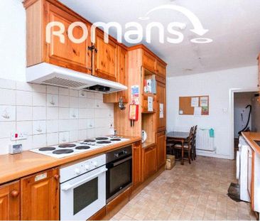 1 bedroom in a house share to rent - Photo 6