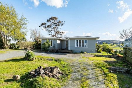 4 Clark McConachy Place – Three-Bedroom Home Available Mid-December - Photo 5