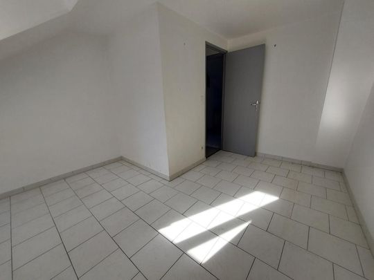 Location Appartement 2 pièces 45m² ELBEUF 76500 - Photo 1
