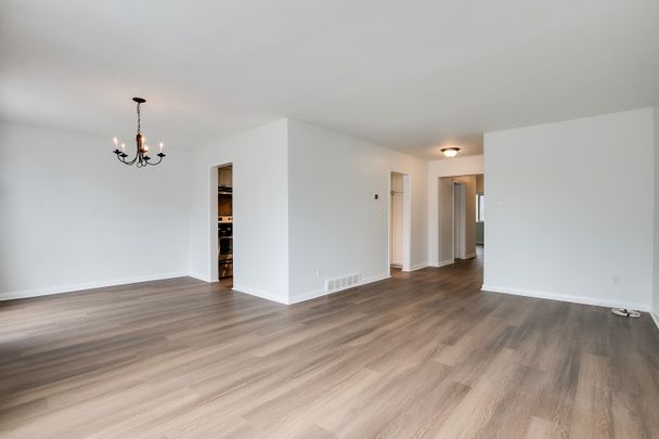 For Lease - 93 Searle Avenue, Toronto, Ontario - Photo 1