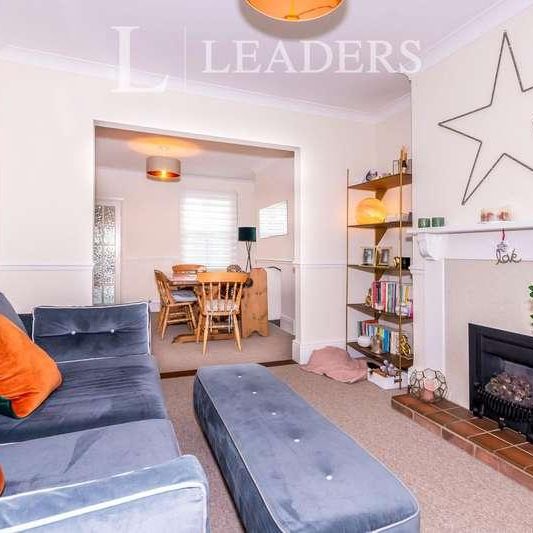 Kings Road, Stamford, PE9 - Photo 1