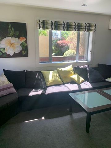 Fully furnished city centre ensuite - Photo 2