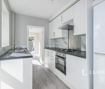 2 bedroom semi-detached house to rent - Photo 5