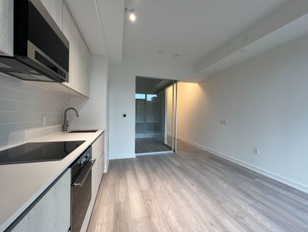 For Lease - 110 Broadway Avenue Unit# 218, Toronto, Ontario - Photo 5