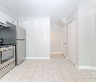 For Lease - 674 Francis Road, Burlington, Ontario - Photo 6