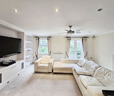 4 bedroom townhouse to rent - Photo 4