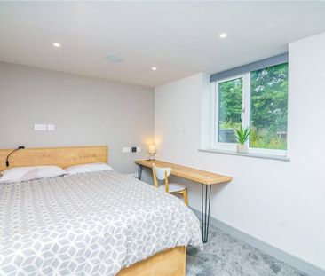 30 Malvern Road, Huddersfield, HD4 - Photo 3