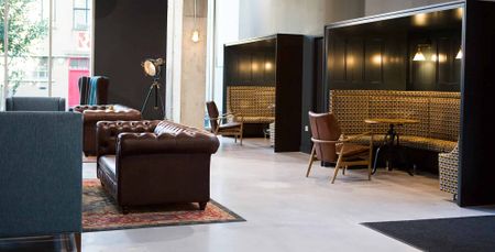 Bronze Studio - Photo 3