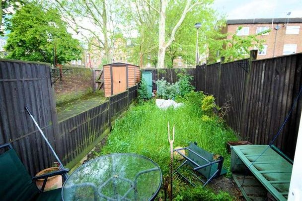 Brick Lane, Shoreditch, E2 - Photo 1