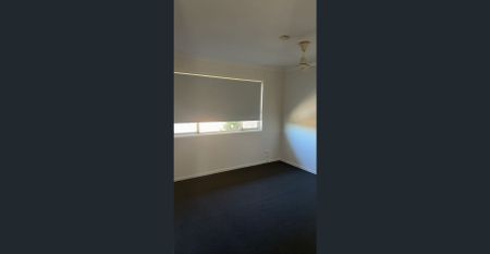 New Renovated 3-bedroom modern townhouse - Photo 3