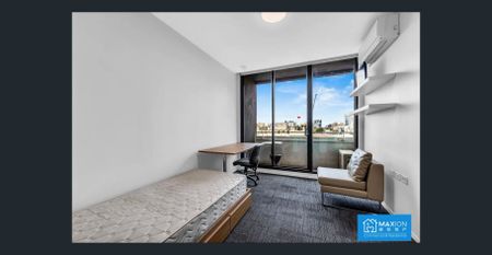 Furnished Studio with Views - Photo 4