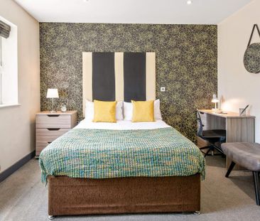 1 bedroom in a house share to rent - Photo 3