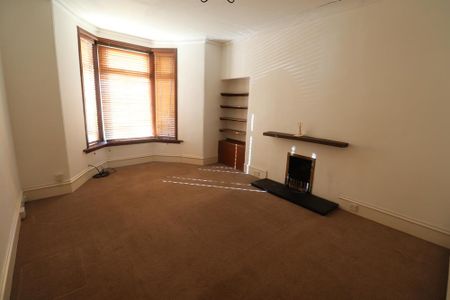 28 Foresters Avenue - Photo 2