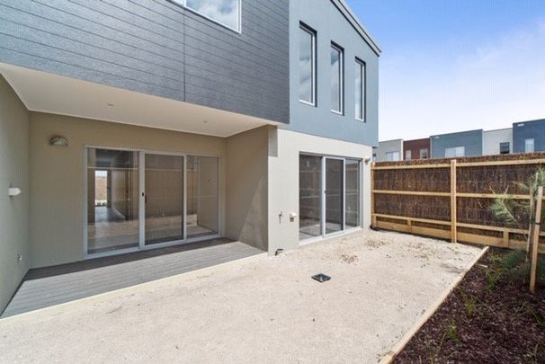 1 Wheelhouse Mews, Safety Beach - Photo 1
