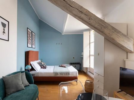 Via Verona, Milan, Lombardy 20135 - Photo 3