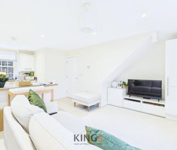 2 bedroom end of terrace house to rent - Photo 3