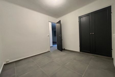 Rénovation 2025 Type 4 Quartier la Torse Avec Jardin de 120m2 - Photo 5
