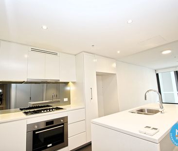 Stylish 2-Bedroom Apartment in the heart of Wentworth Point - Photo 5