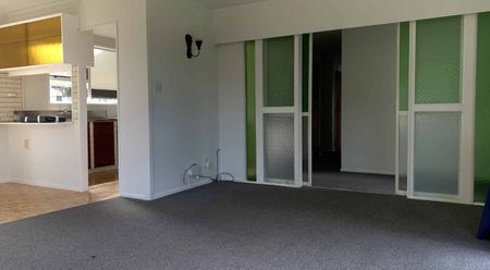 Three-Bedroom Home in Totara Park - Photo 3