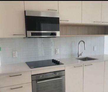 For Lease - 3005 Pine Glen Road Unit# 506, Oakville, Ontario - Photo 4