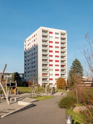 Appartement 3.5 pièces rénové au 11ème étage - Foto 1