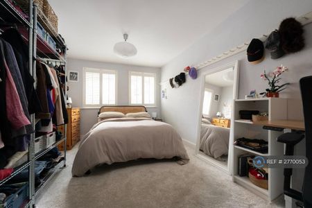1 bedroom flat to rent - Photo 5
