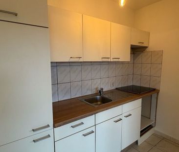 Appartement te huur in Genk voor € 650 met 1 slaapkamer - Photo 6