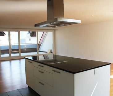 Maisonettewohnung in Volketswil - Photo 2