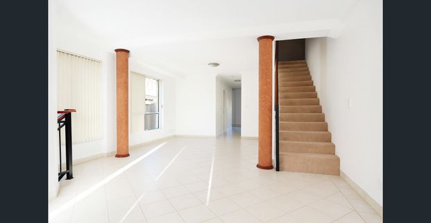 Family Duplex with Exceptional Space, Style and Outdoor Entertaining! - Photo 1