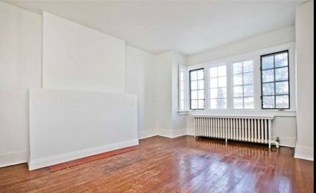 For Lease - 65 Lawrence Avenue Unit# Main, Toronto, Ontario - Photo 2