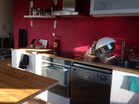 Location Appartement 3 pièces 70m² BRON 69500 - Photo 4