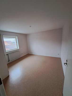 Sveagatan, Kvänum - Foto 1